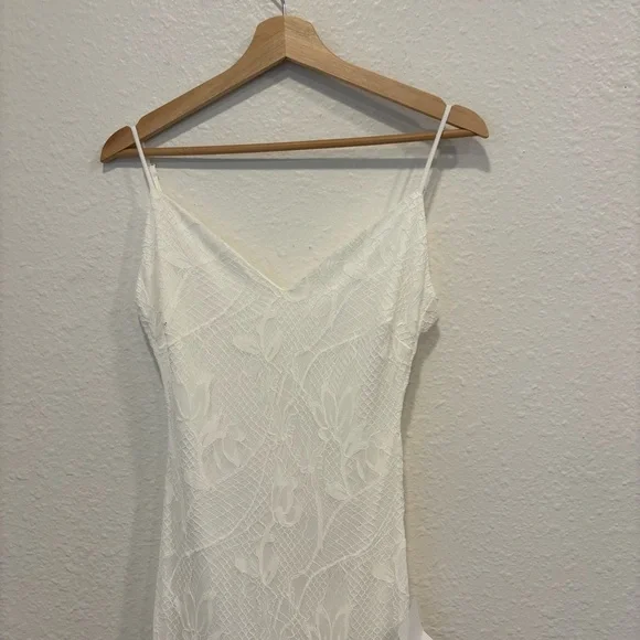 NWT Lulus Flawless Extravagance White Lace Trumpet Hem Maxi Dress - Picture 6 of 10